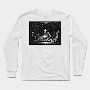 Alien Cooks in Space Long Sleeve T-Shirt